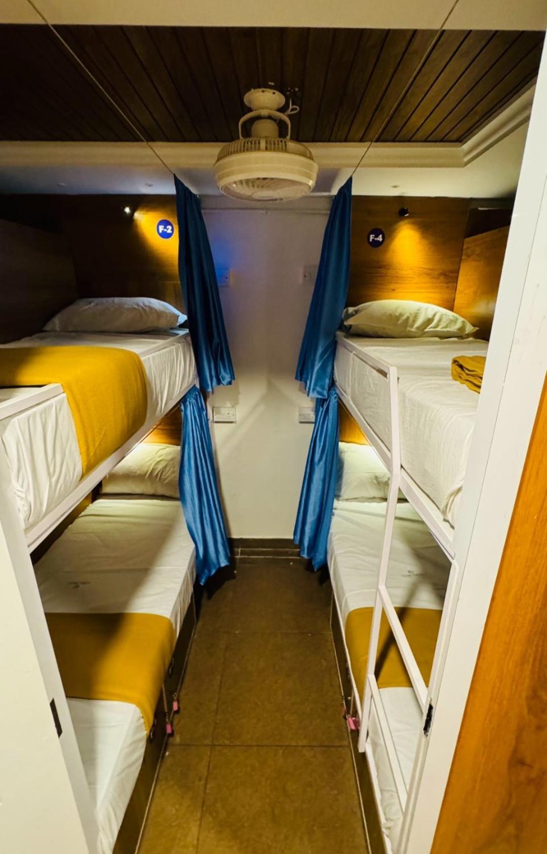 Lowfare Hotels Kozsíkóde Kültér fotó
